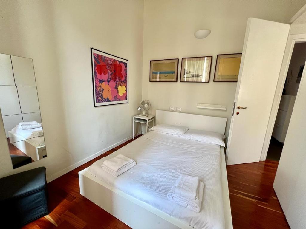 Ticinese 38 - Incantevole Appartamento Nel Centro Милан Экстерьер фото
